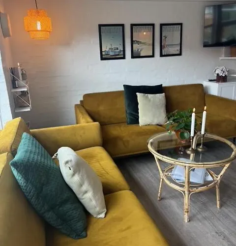 Ff1006 Autentisk Feriebolig I Med Adgang Til Pool Tatil Evi Hemmet